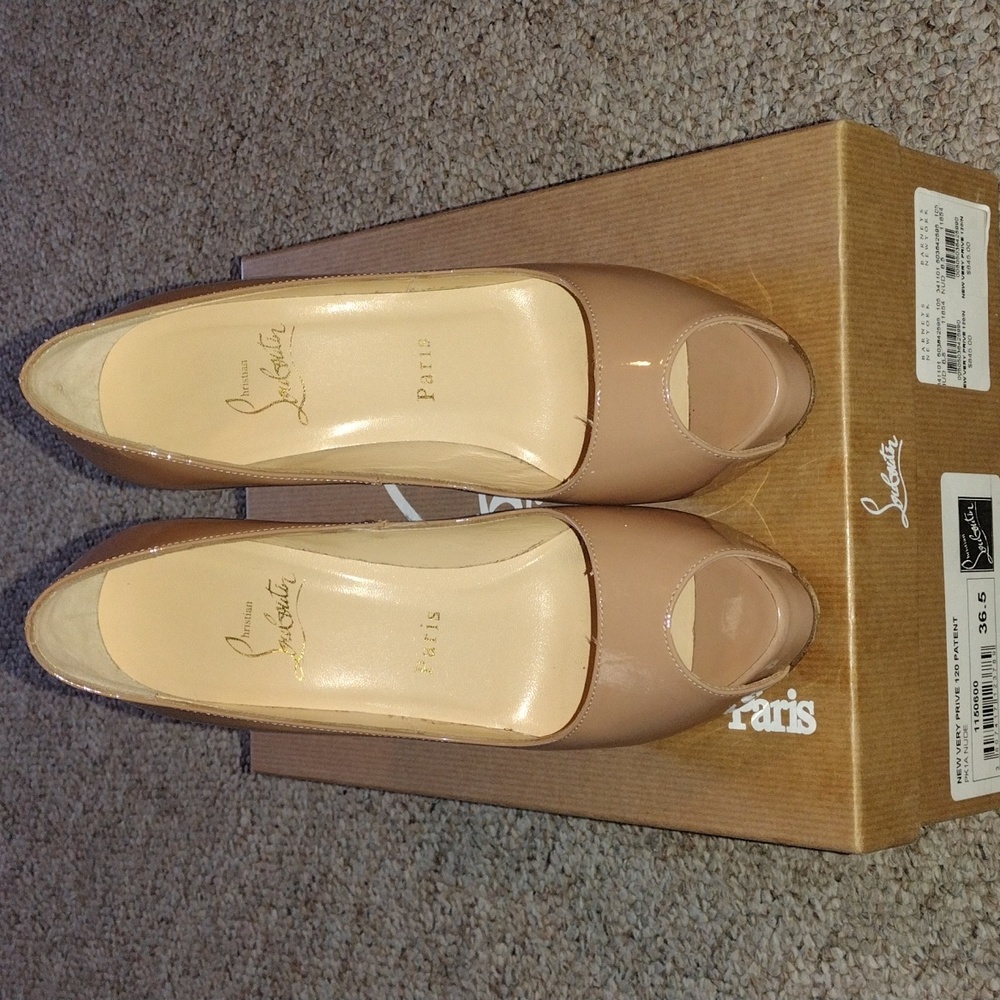 Christian Louboutin Peep-Toe Heels Nude Very Price 120 Patent
